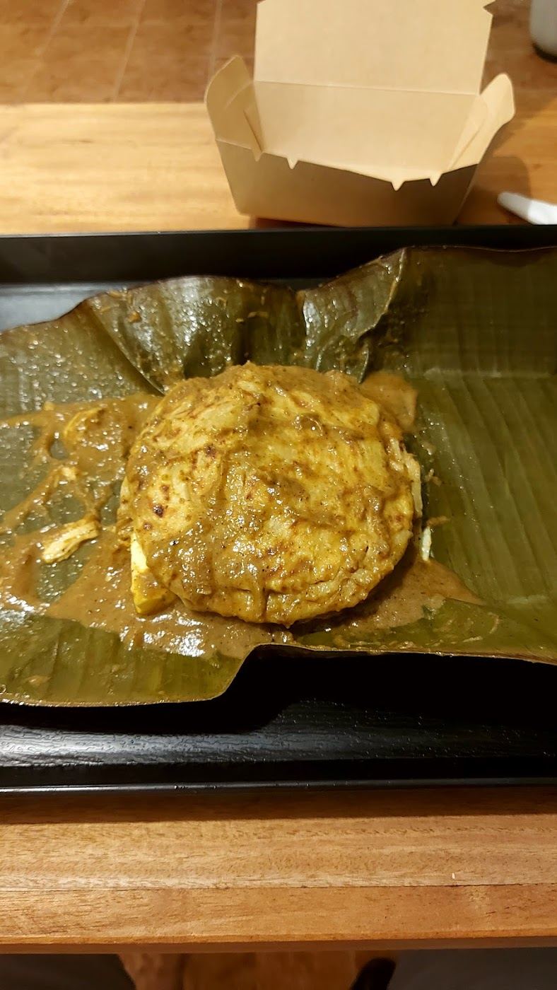 Pottalam served on banana leaf